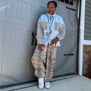 Women’s Contrast Leopard Denim Jean Button Up Oversize Jacket / Shacket, Sz L